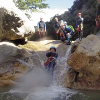 Activité au départ du centre : canyoning